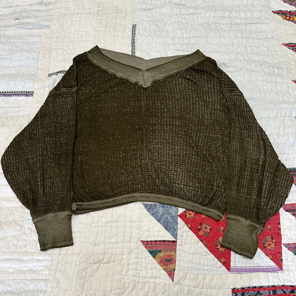 We The Free Waffle Knit Thermal Top Olive Green Slouchy V-Neck Small